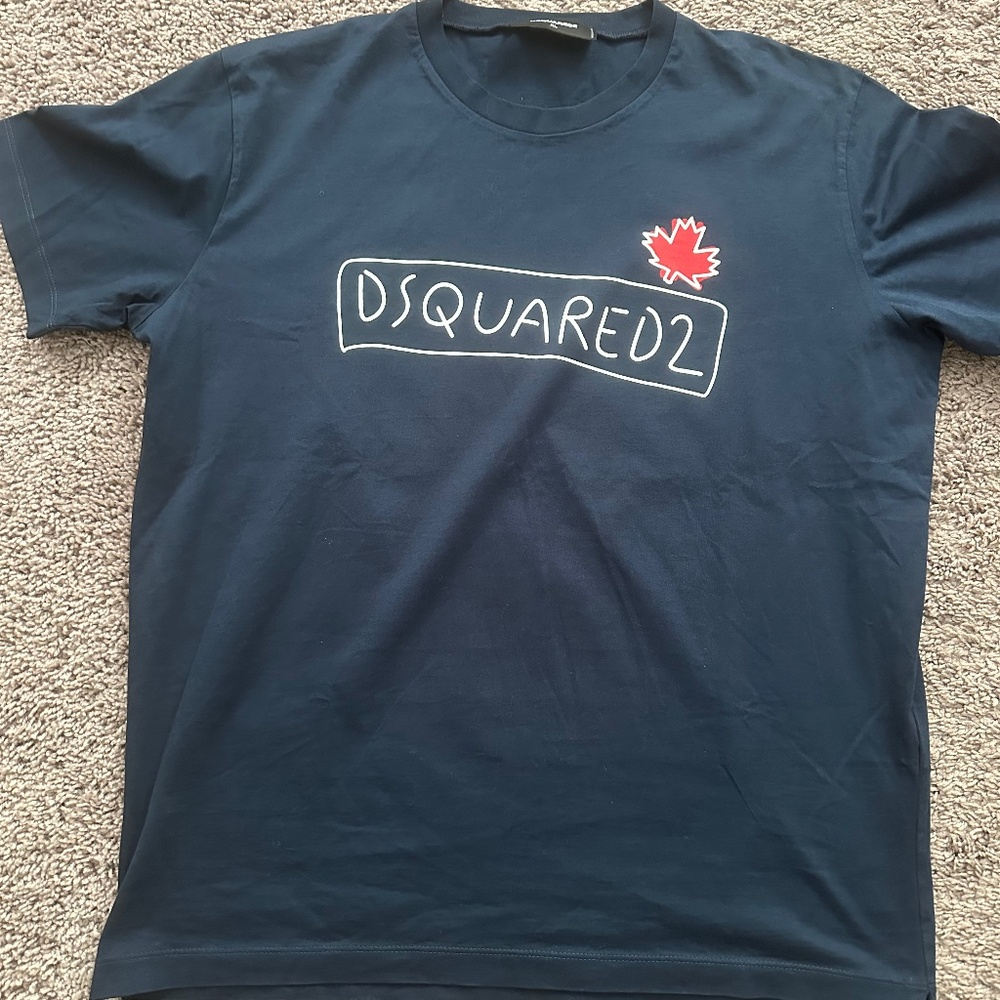 Dsquared2 tshirt.